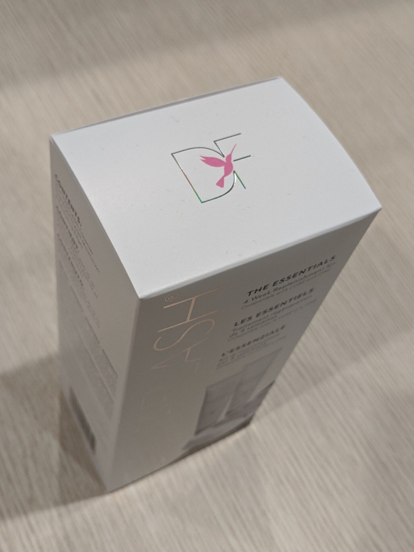 Beauty Packaging With Holographic Foil Stamp